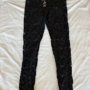 Rose Lace Black Leggings (NWT)